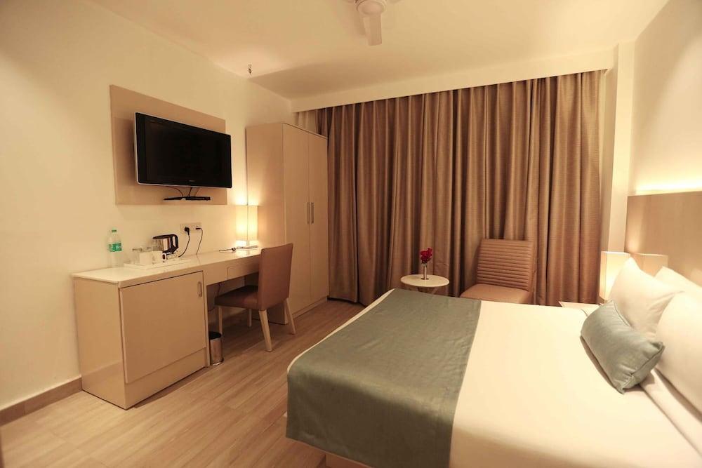 Hotel Shanti Palace West Patel Nagar Nuova Delhi Esterno foto