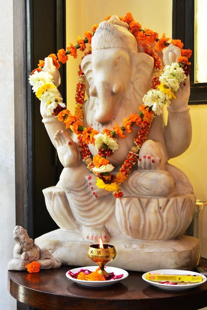 Hotel Shanti Palace West Patel Nagar Nuova Delhi Esterno foto